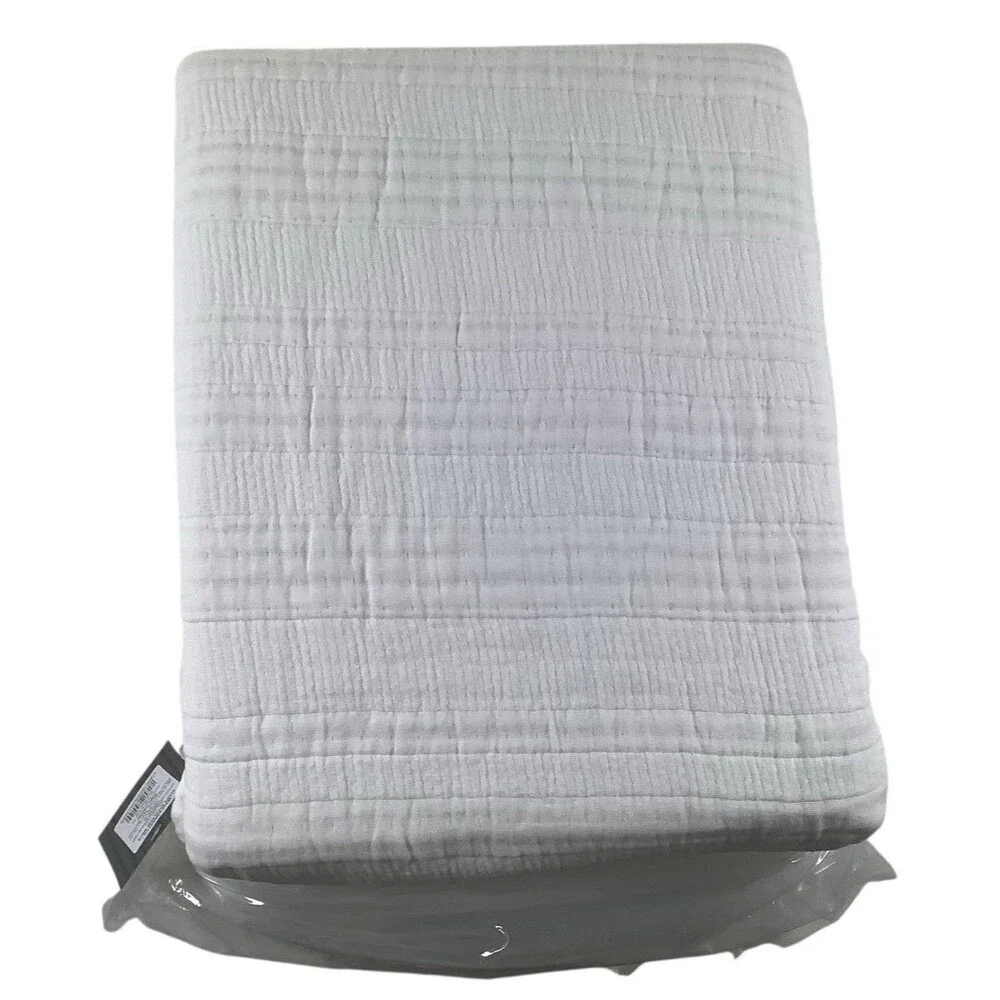 Threshold Studio McGee White Stripe Matelasse Coverlet Full/Queen New